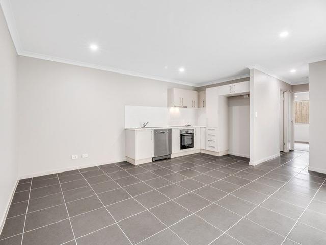 2/39 Norton Drive, QLD 4128