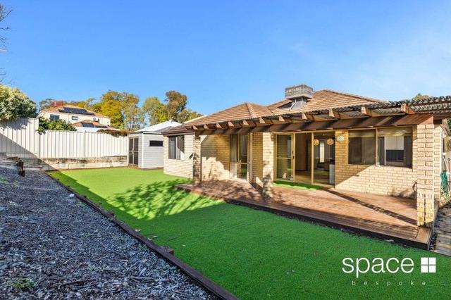 10A Lakeside Terrace, WA 6153
