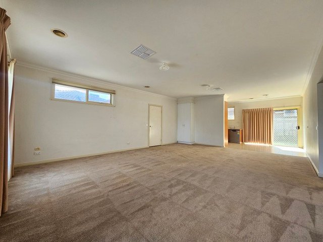 4/2 Plymouth Avenue, VIC 3044
