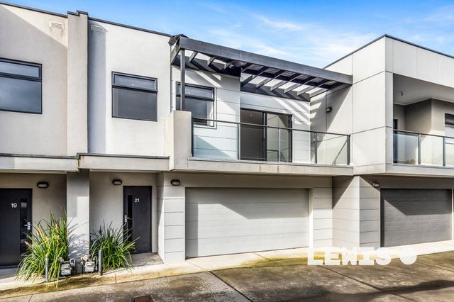 21 Bow St, VIC 3931