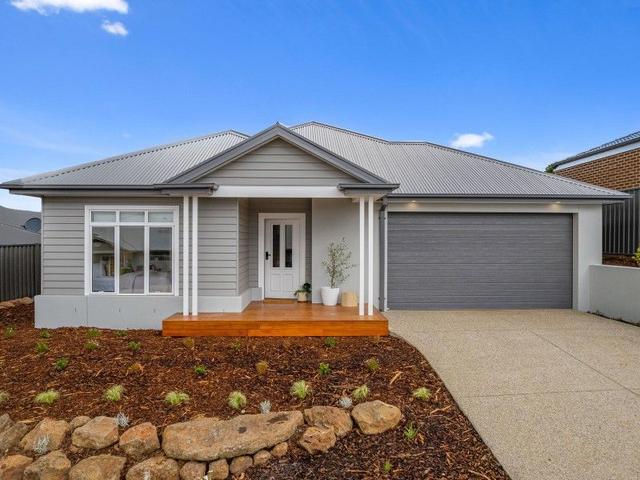 20 Carey Crescent, VIC 3340