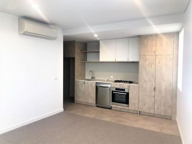 402/2 Clark Street, VIC 3027