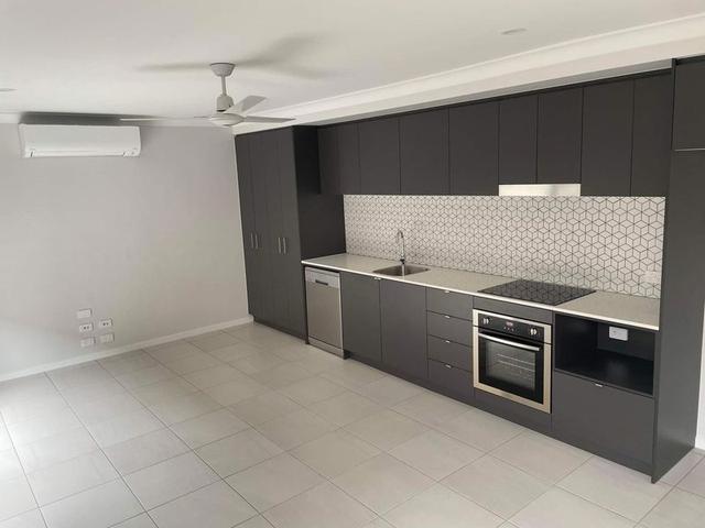 2/2 Seagrass St, QLD 4508