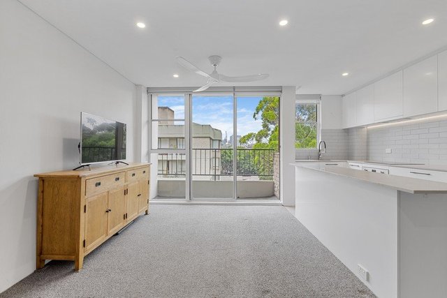 Unit 8F/6 Hampden Street, NSW 2021