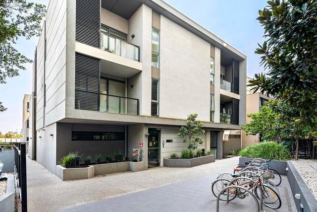 110/94 Cade Way, VIC 3052