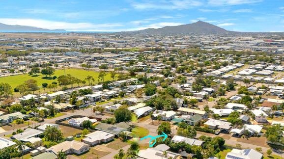 61 Rundle Street, QLD 4814