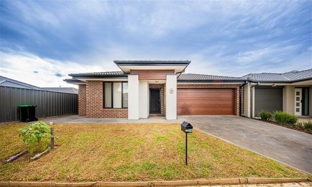 30 Maribyrnong Way, VIC 3338