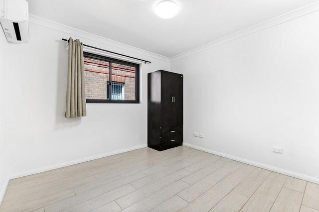 1/37 Watkin Street, NSW 2216