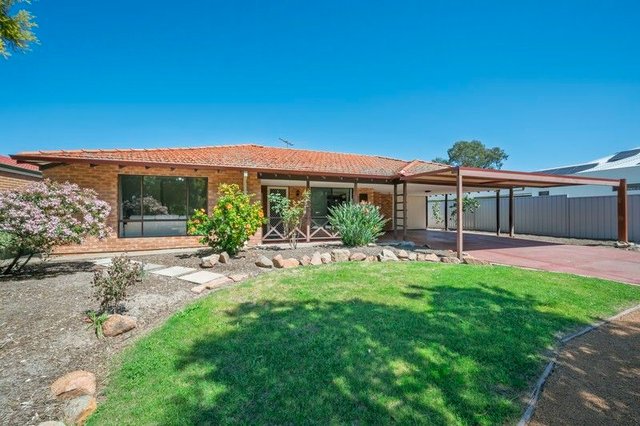 12 Hyland Way, WA 6107