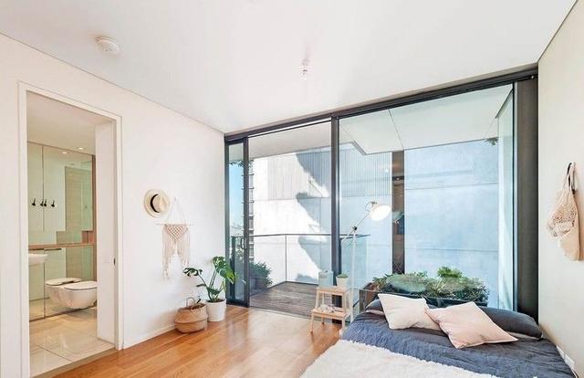 2610.1/3 Carlton St, NSW 2008