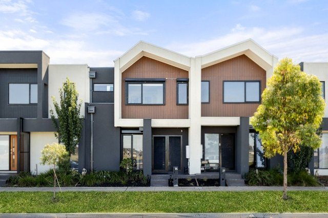 25 Adventure Avenue, VIC 3336