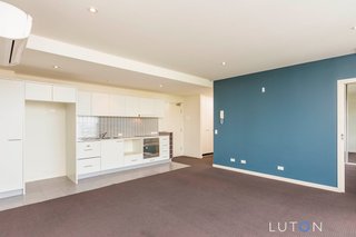 Living/Kitchen