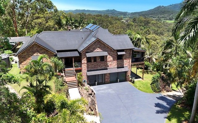 52 Parkway Drive, QLD 4211