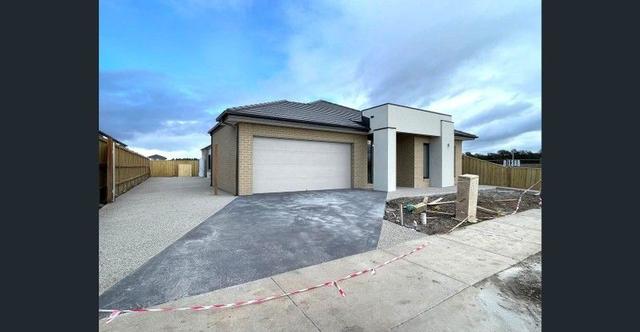 11 Rosedale Circuit, VIC 3212