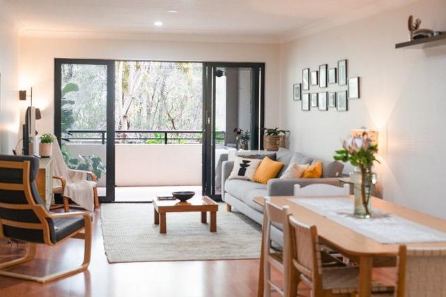 E8/1 Great Hall Drive, QLD 4220