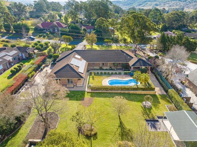 6 Coldenham Road, NSW 2571
