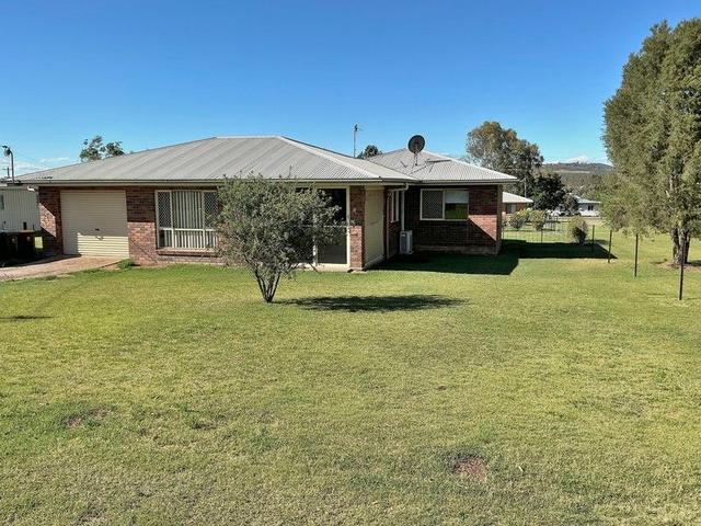 39 Moncrieffe Street, QLD 4370