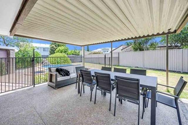15 Gaye Parade, QLD 4220
