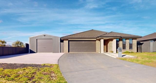 2 Nolan Esplanade, NSW 2830