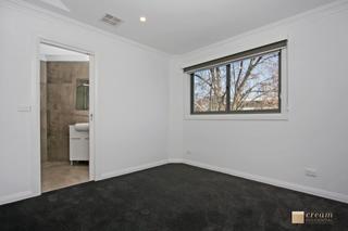 Bedroom 1 (2016-05-20)
