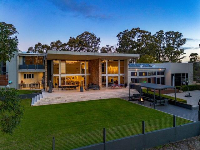 105 Denham Court Road, NSW 2565