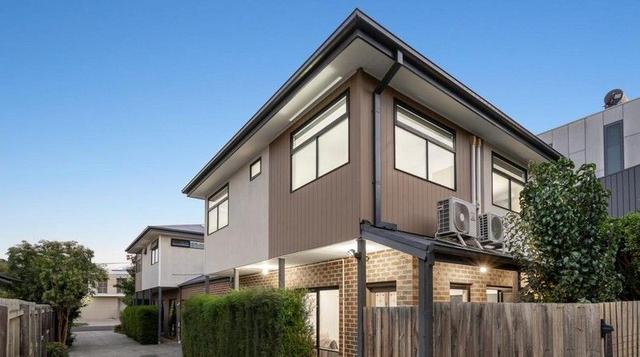 2/14 Arawatta Street, VIC 3163