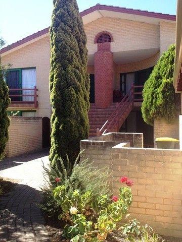 1/10 Ivy Street, WA 6005