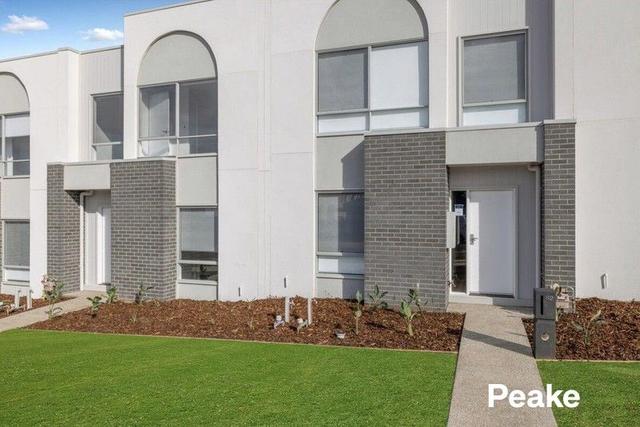 82 Carnival Boulevard, VIC 3806
