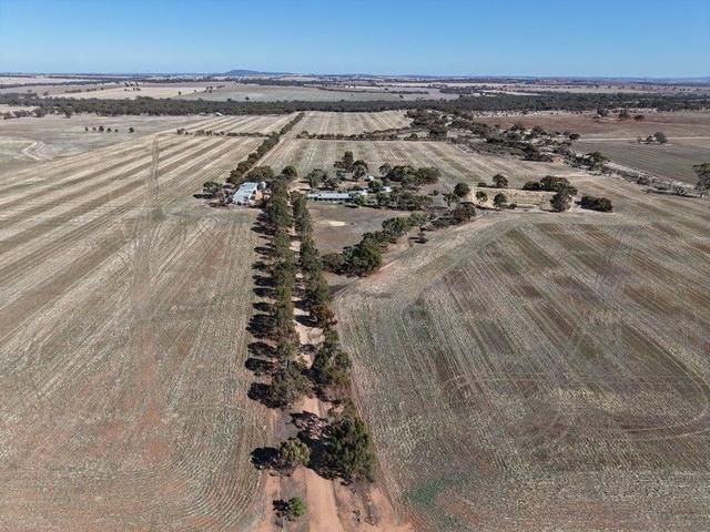 112 Caljie Road, WA 6302