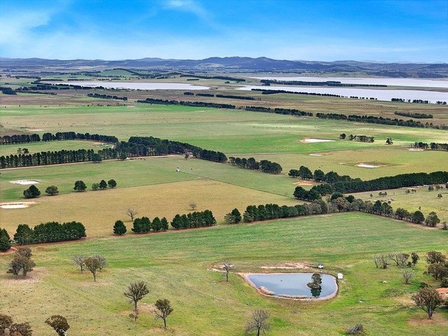 2563 Lumley Road, Lake Bathurst,, NSW 2580