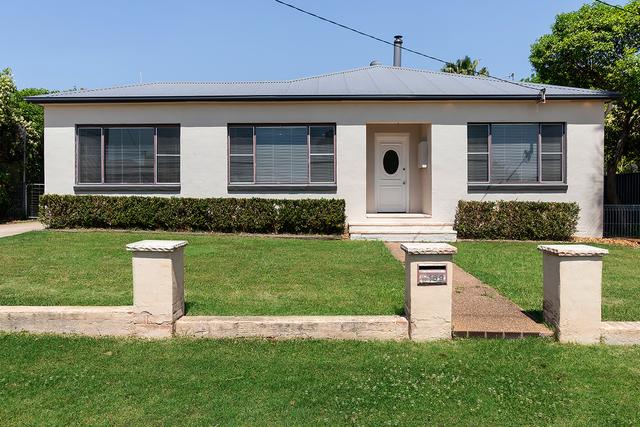 169 Gladstone Street, NSW 2850