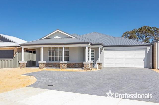 54 Carinata Crescent, WA 6122