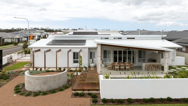 2 Casa Circuit, NSW 2541