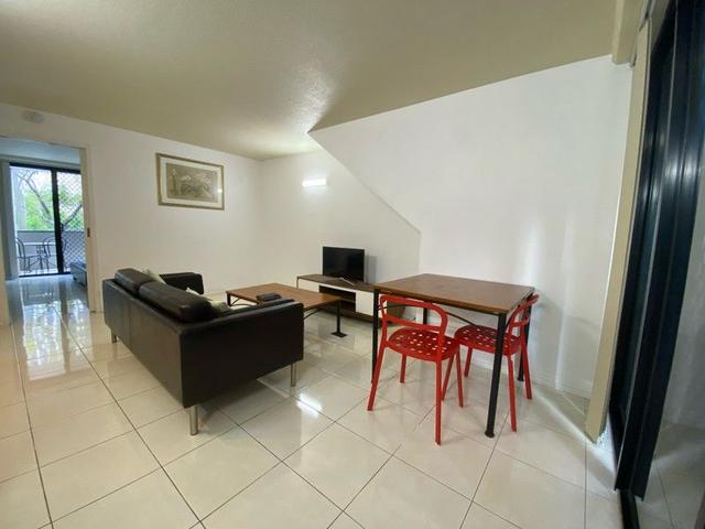 5/138 Gipps Street, QLD 4006