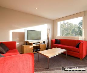 Lounge (2010-06-02)