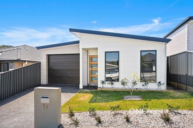 17 Cambewarra Drive, NSW 2527