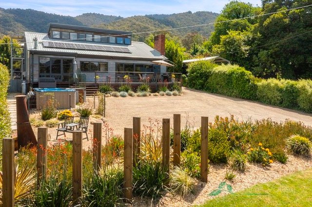 43 Kiewa Valley Highway, VIC 3698