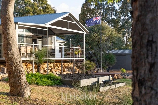 21 Windmills Close, WA 6282