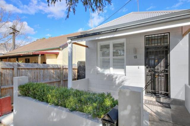 15 Carlton Crescent, NSW 2130