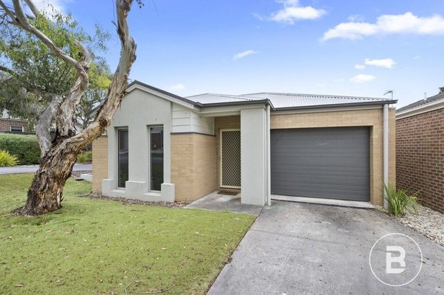 12 Millicent Place, VIC 3350