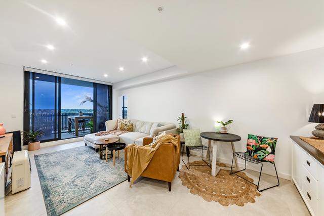 1114/5 Gladstone St, NSW 2160