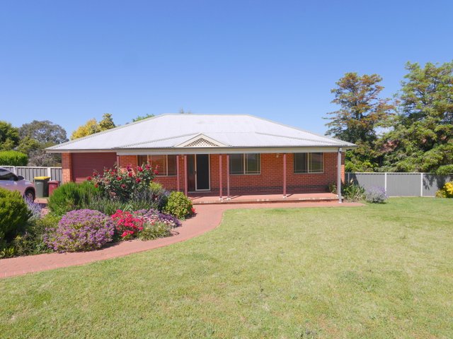 13 Eucalypt Close, NSW 2794