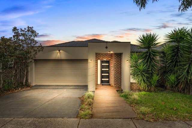 18 Stoke  Circuit, VIC 3750