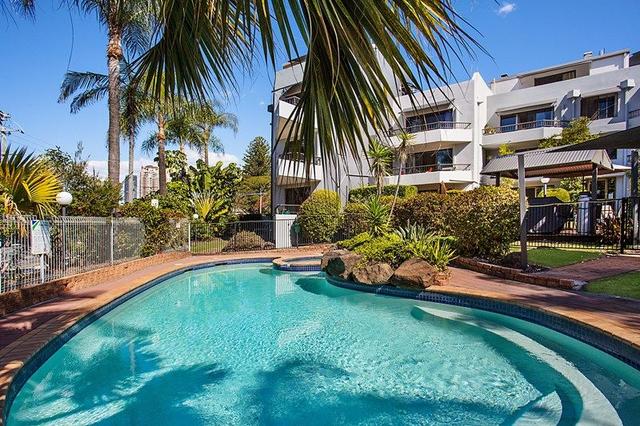 8/22 Second Avenue, QLD 4218