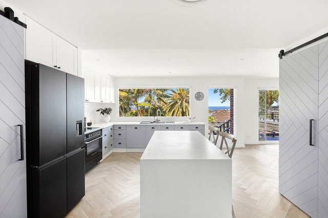 13 Kirrang Avenue, NSW 2500