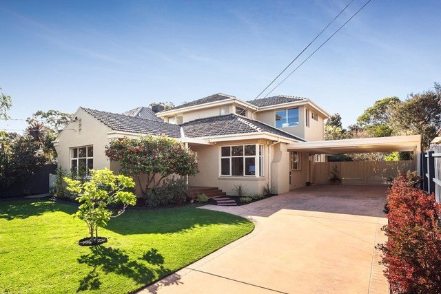 17 Cannes Grove, VIC 3193