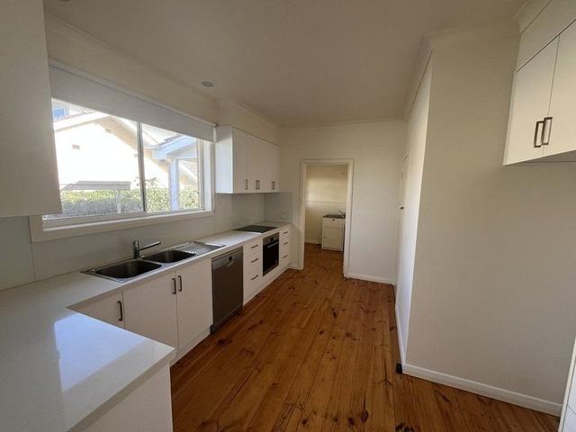17 McIntyre Street, VIC 3300