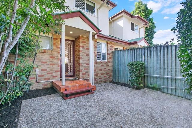 2/25 Cardross Street, QLD 4105