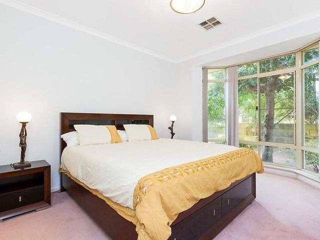 9 Dunkeld Street, WA 6014