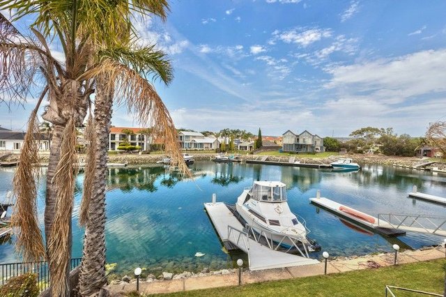 6/12 North Point Avenue, SA 5606